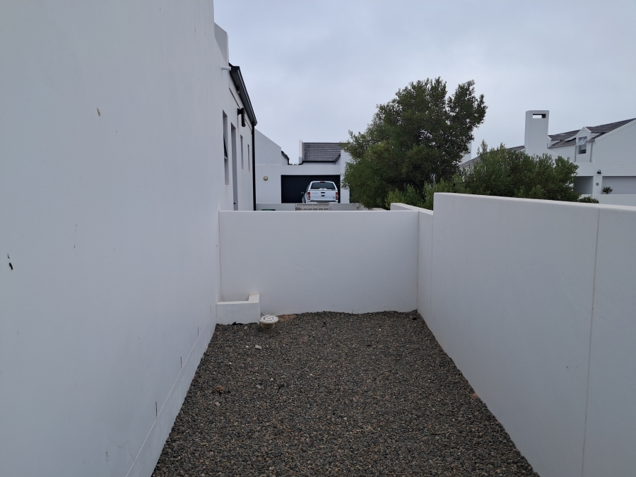 To Let 3 Bedroom Property for Rent in Shelley Point Western Cape